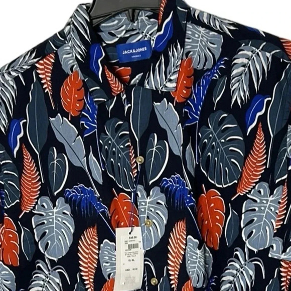Jack & Jones  Tropical print cotton shirt
multicolor, resortwear,beach
NWT - Picture 3 of 9
